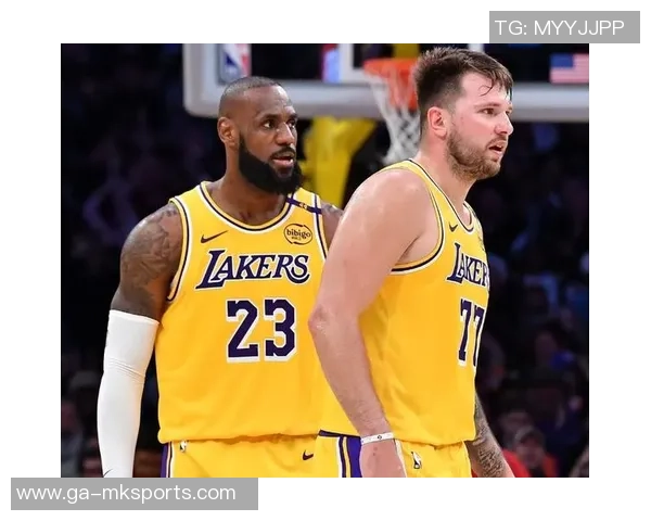 2月22日火箭与湖人精彩对决实况回放全程回顾与精彩瞬间分析